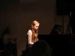 6d69f594-4731-4503-92c5-a7ba7502ab59_1_105_c